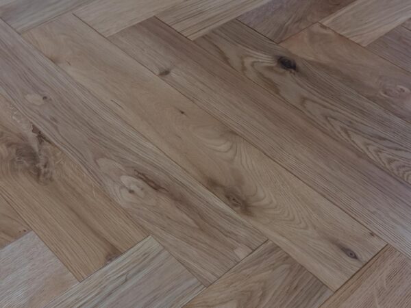 Pure Step Flooring Nature Amber Herringbone 3.024m2